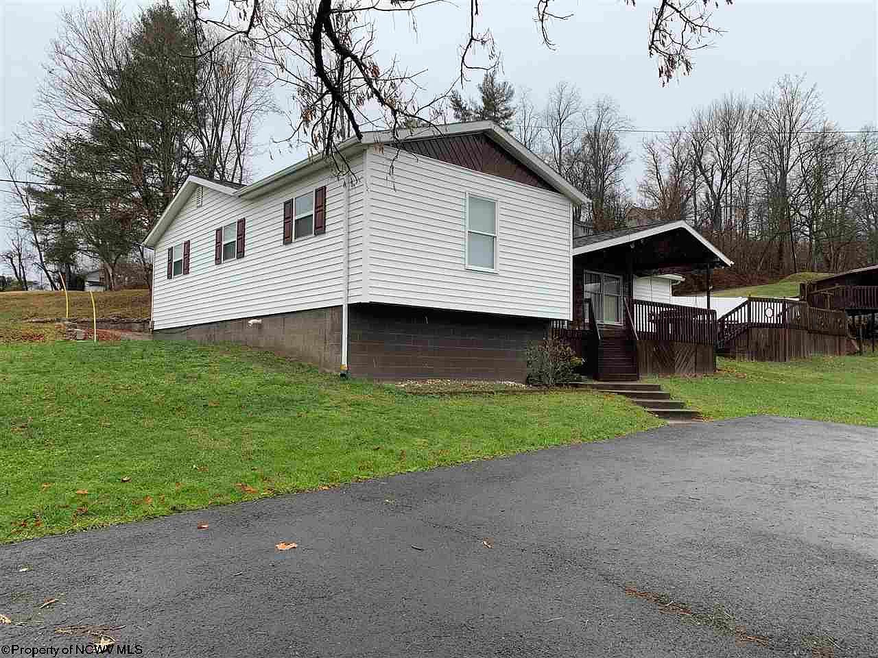 429 Main St, West Milford, WV 26451 Zillow