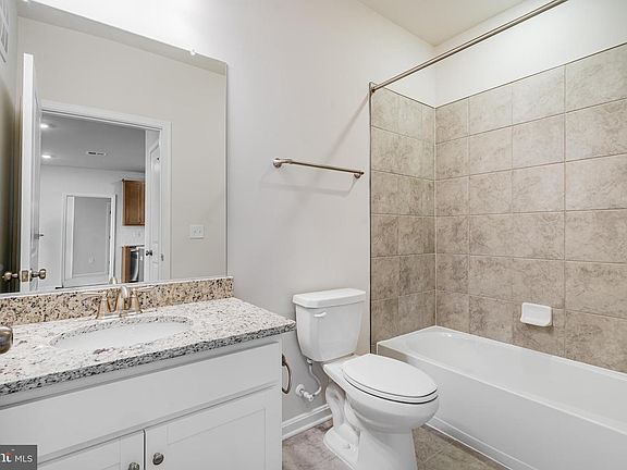 5th image of 4003 Seaside Alder Rd #204