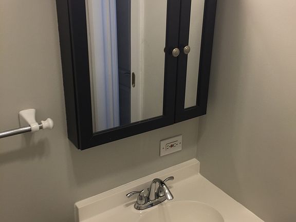 2nd image of 172 N Elm Ave Floor 1