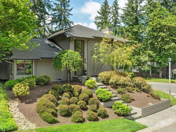 22329 NE 28th Street, Sammamish, WA 98074