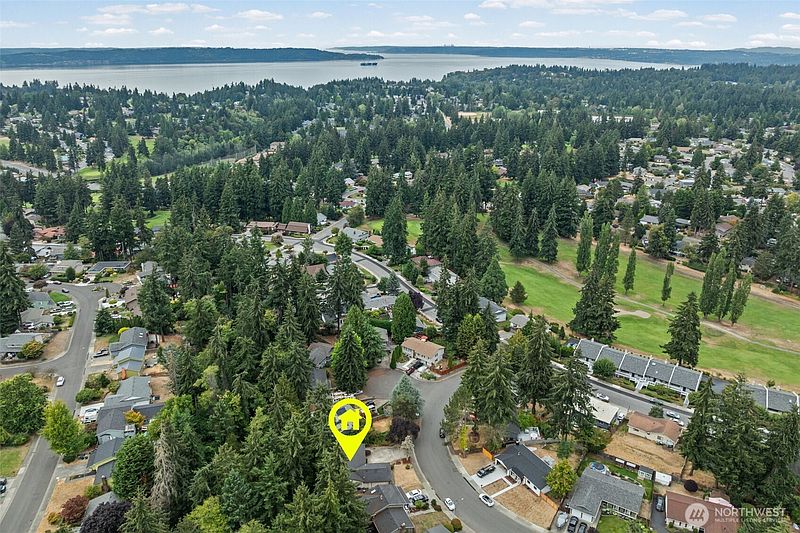 2nd image of 32715 30th Avenue SW