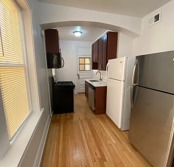 2312 N Drake Ave #3S — Photo 3