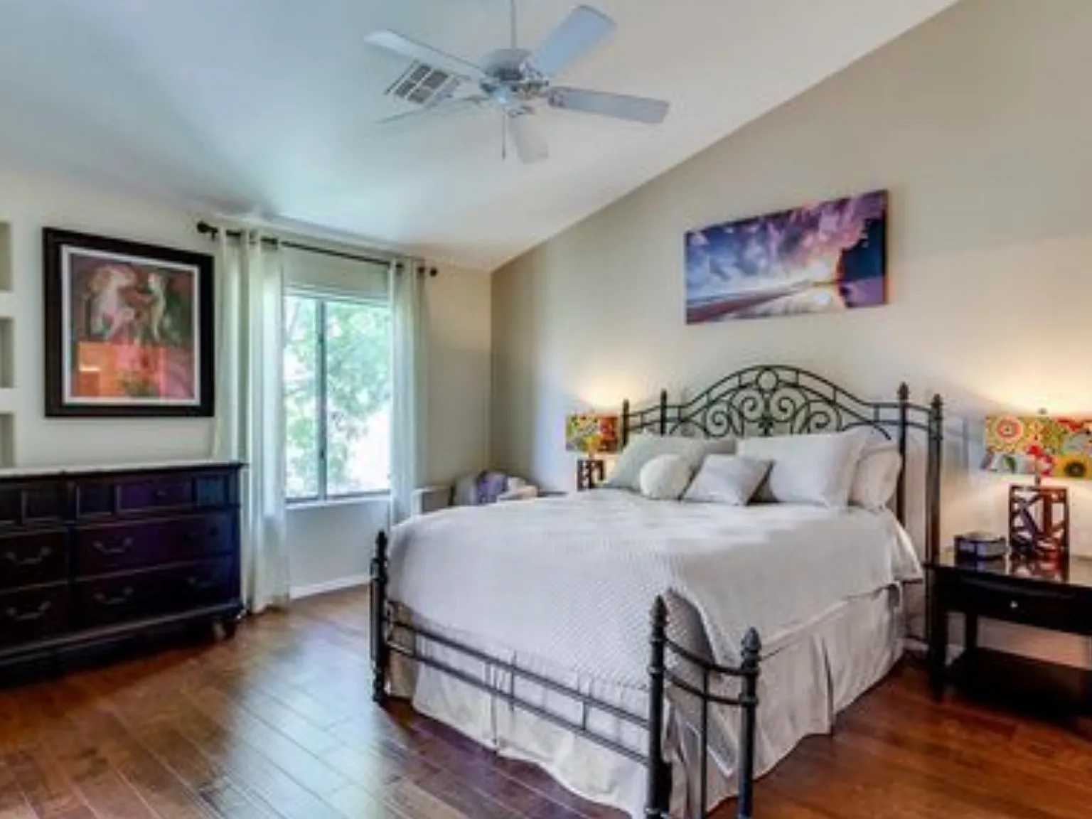 2 bed, 1397 sqft, $2,400 — Photo 4