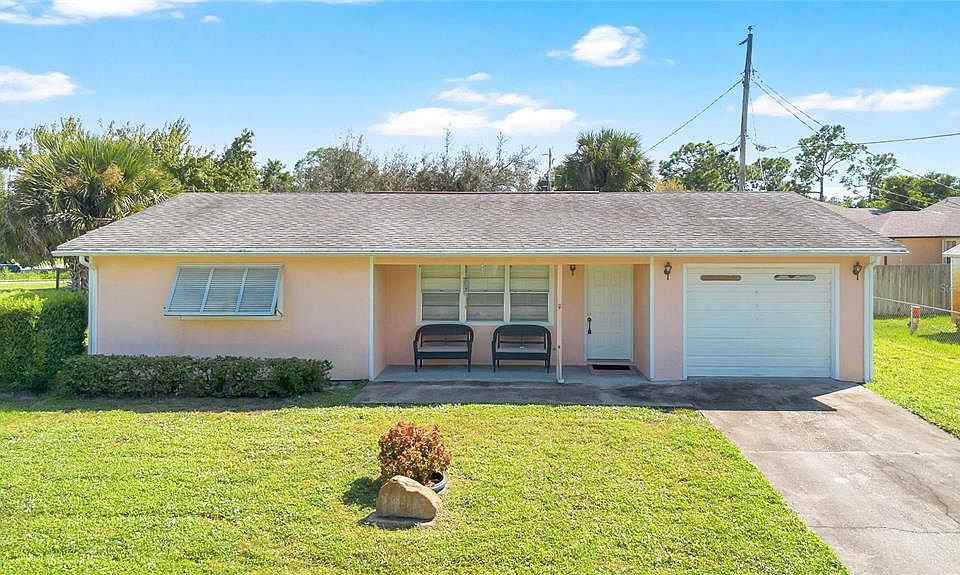1st image of 867 FLORALAND AVENUE