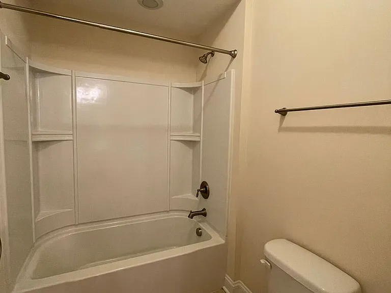 1223 Oleander Ln — Photo 21