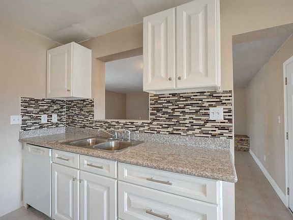 2nd image of 4328 W Crittenden Ln