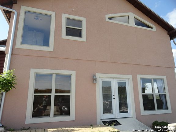 3rd image of 350 COUNTY ROAD 2740