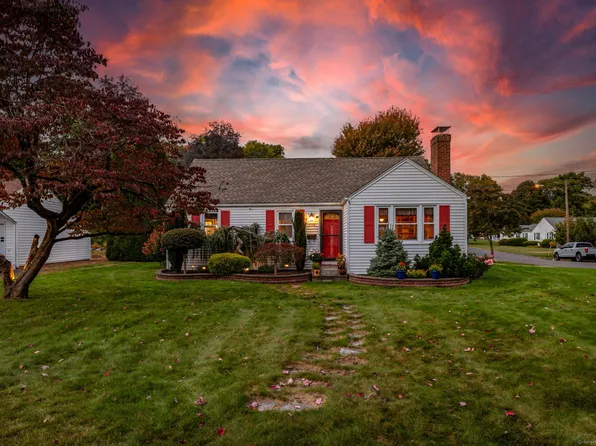 132 Cheney Lane, Newington, CT 06111