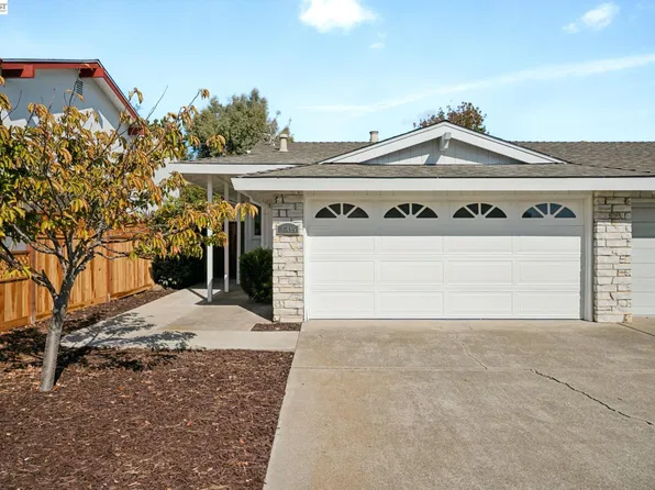 2705 Bayview Dr, Alameda, CA 94501