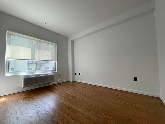 Rented by Compass | media 11