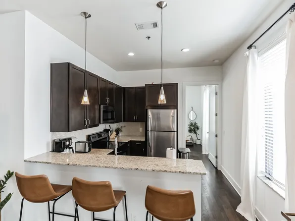 210 30th Ave N #414, Nashville, TN 37203