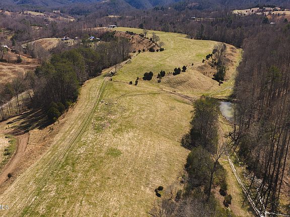 2nd image of 179 Sutton Hollow Rd