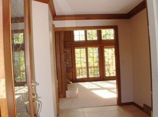 2238 Pebblebrook #8, Westlake, OH 44145