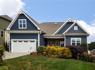 4623 Fairway Run Dr, Pfafftown, NC 27040