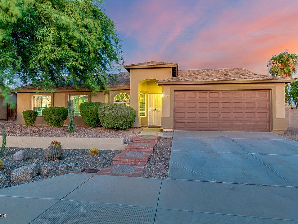1st image of 917 N 94th Pl