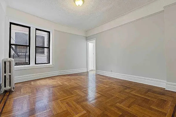 Rented by Brooklyn Property Group LLC | media 10