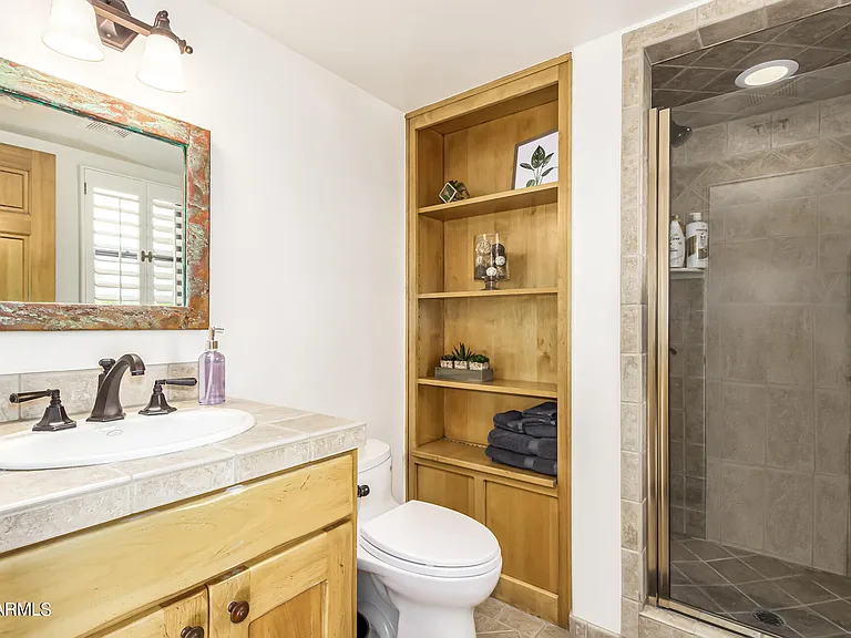 1063 N Boulder Dr — Photo 33