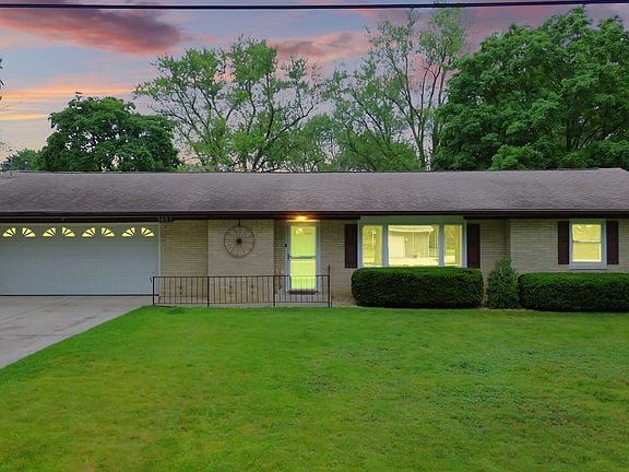 2nd image of 3603 Farmdale Dr