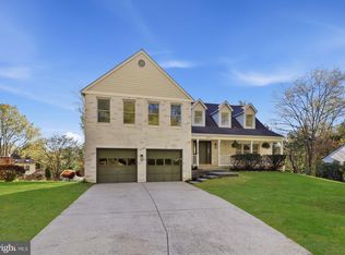 4843 Hornbeam Dr, Rockville, MD 20853