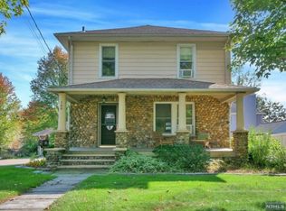 168 Livingston St, Northvale, NJ 07647