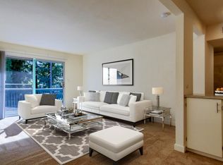 1000 Ignacio Blvd APT 14, Novato, CA 94949