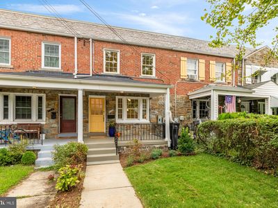 922 Perry Pl NE, Washington, DC, 20017