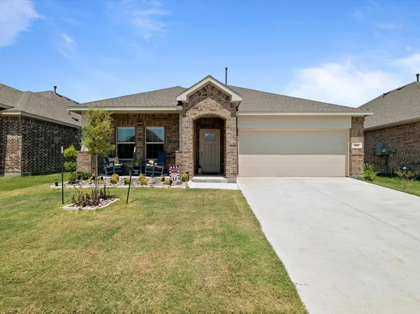 953 Garner Dr, Fate, TX 75087