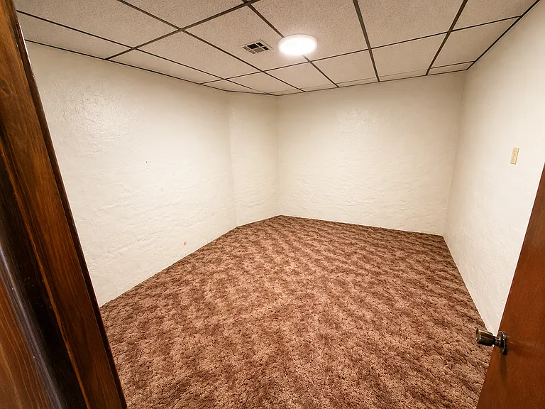 501 N Main St #5 — Photo 11
