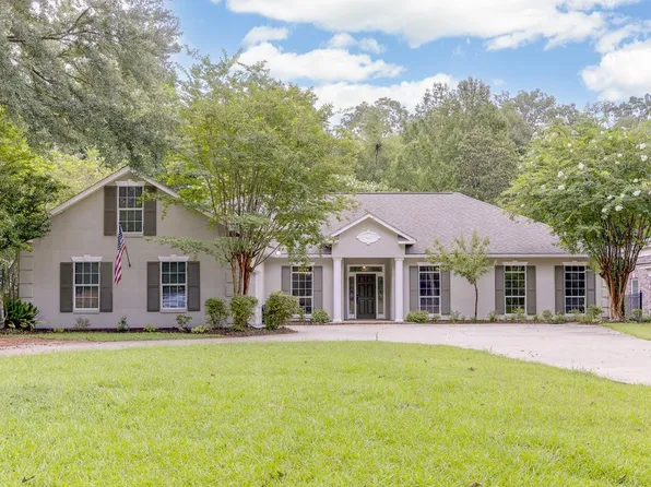 110 Maison Rue, Vicksburg, MS 39180
