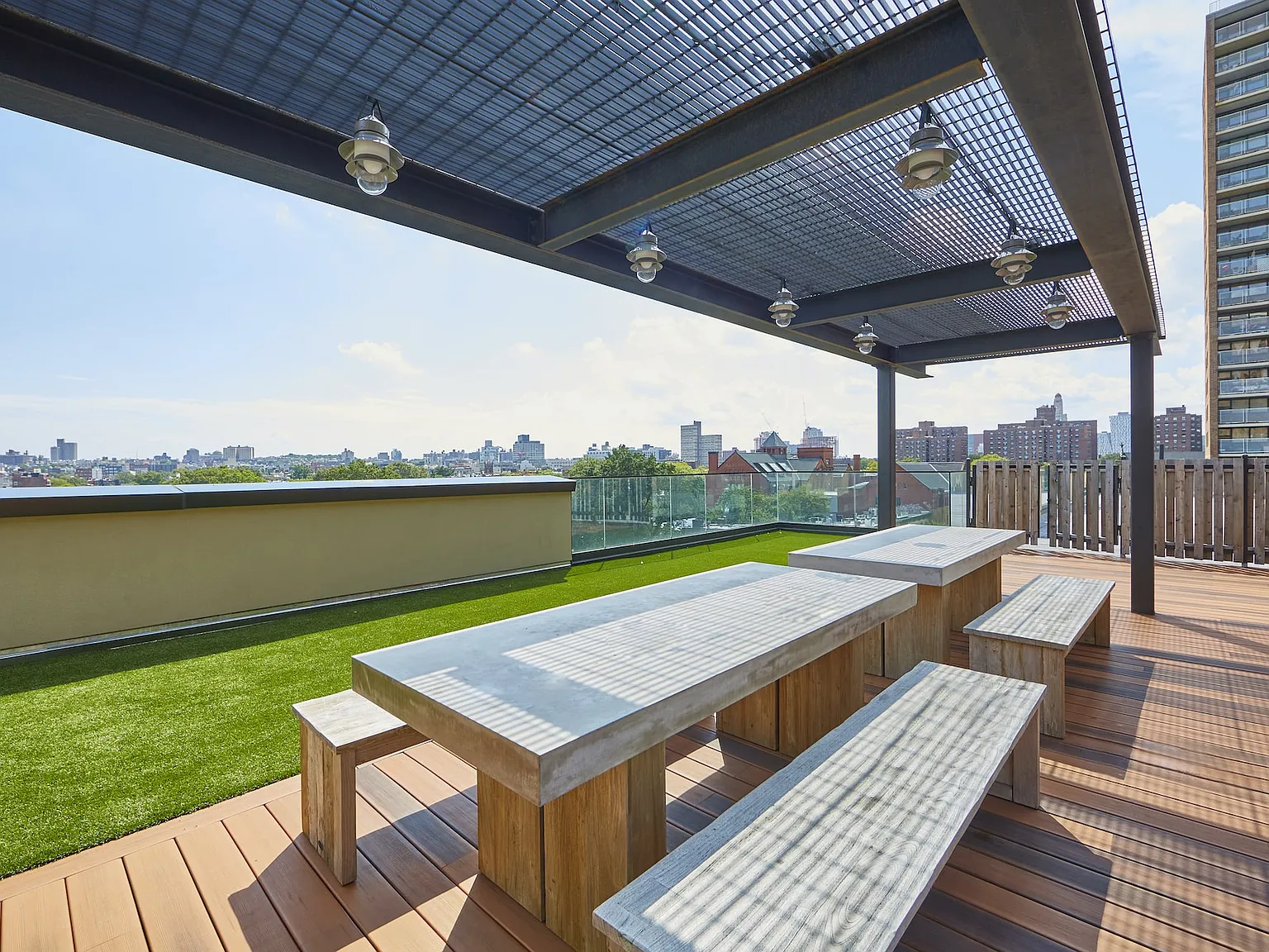 325 Lafayette Avenue — Photo 4