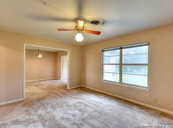 5th image of 301 E Langley Blvd