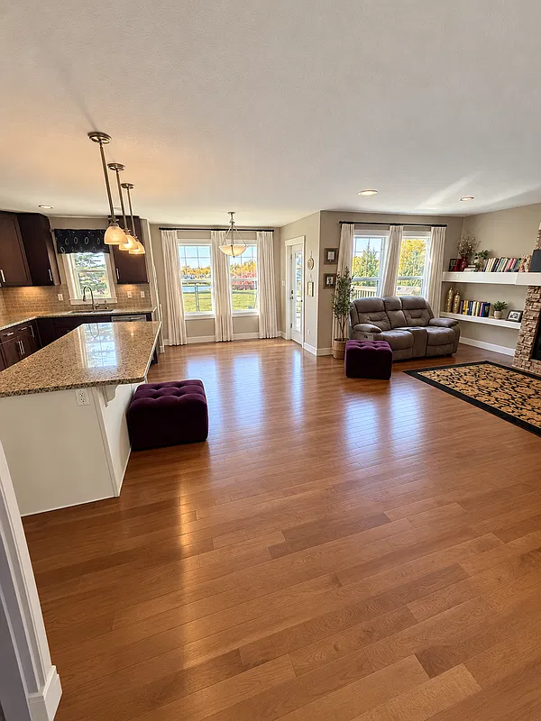 5 bed, 3.5 bath, $3,250 — Photo 3