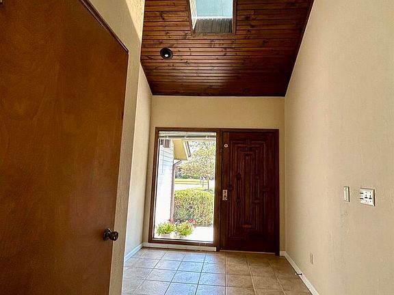 2nd image of 210 S Mark Ct