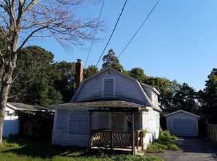962 Baeck St, Ronkonkoma, NY 11779