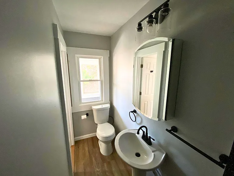 8 Frederick — Photo 13