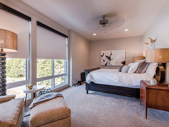 4th image of 3510 Ocean Cir #A
