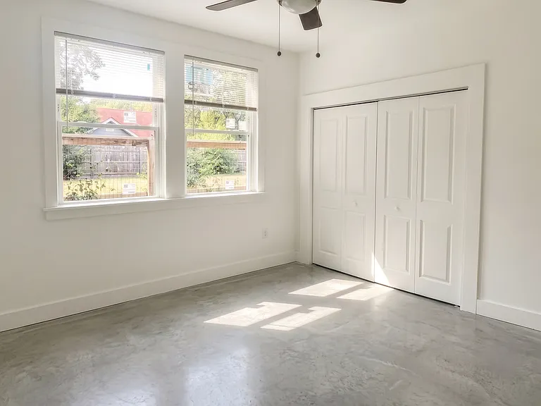 1115 Nolan St #2-2100 — Photo 7