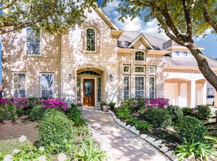 5011 Briar Stone Ln, Sugar Land, TX 77479