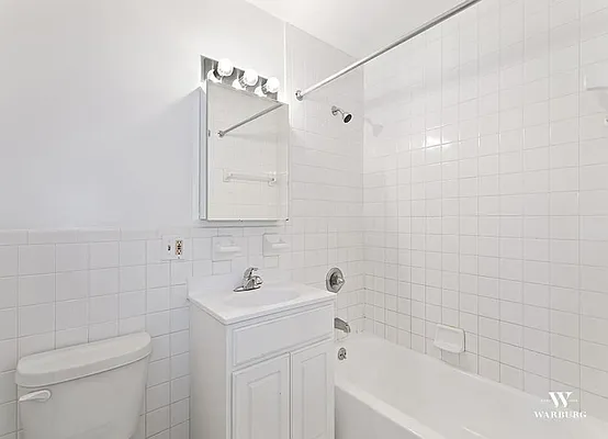 Rented by Warburg | media 6