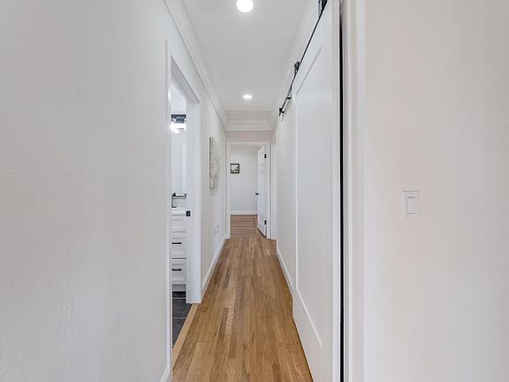 2nd image of 5401 Macdonald Ave