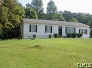 105 Bluestone Dr, Bogart, GA 30622