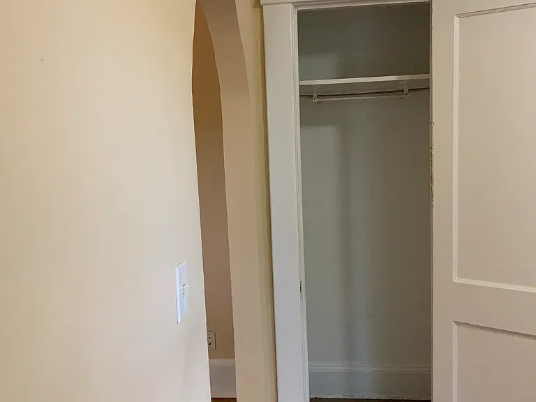 1035 Virginia Ave NE #1B — Photo 10