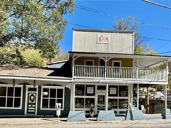 53 N Main St, Eureka Springs, AR 72632