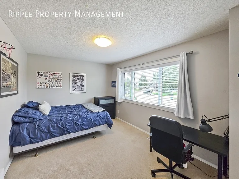 138 Mount Robson Close SE — Photo 33