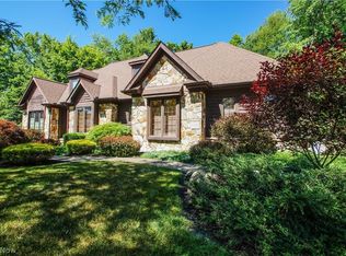 11421 Mourning Dove Dr, Painesville, OH 44077