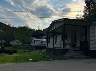 167 Honaker Rd, Richlands, VA 24641