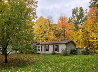 5225 E Cree St, Newaygo, MI 49337