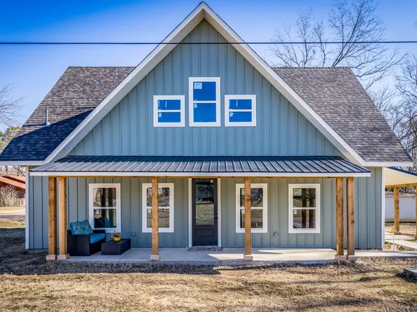 101 Dunn St, Caddo, OK 74729