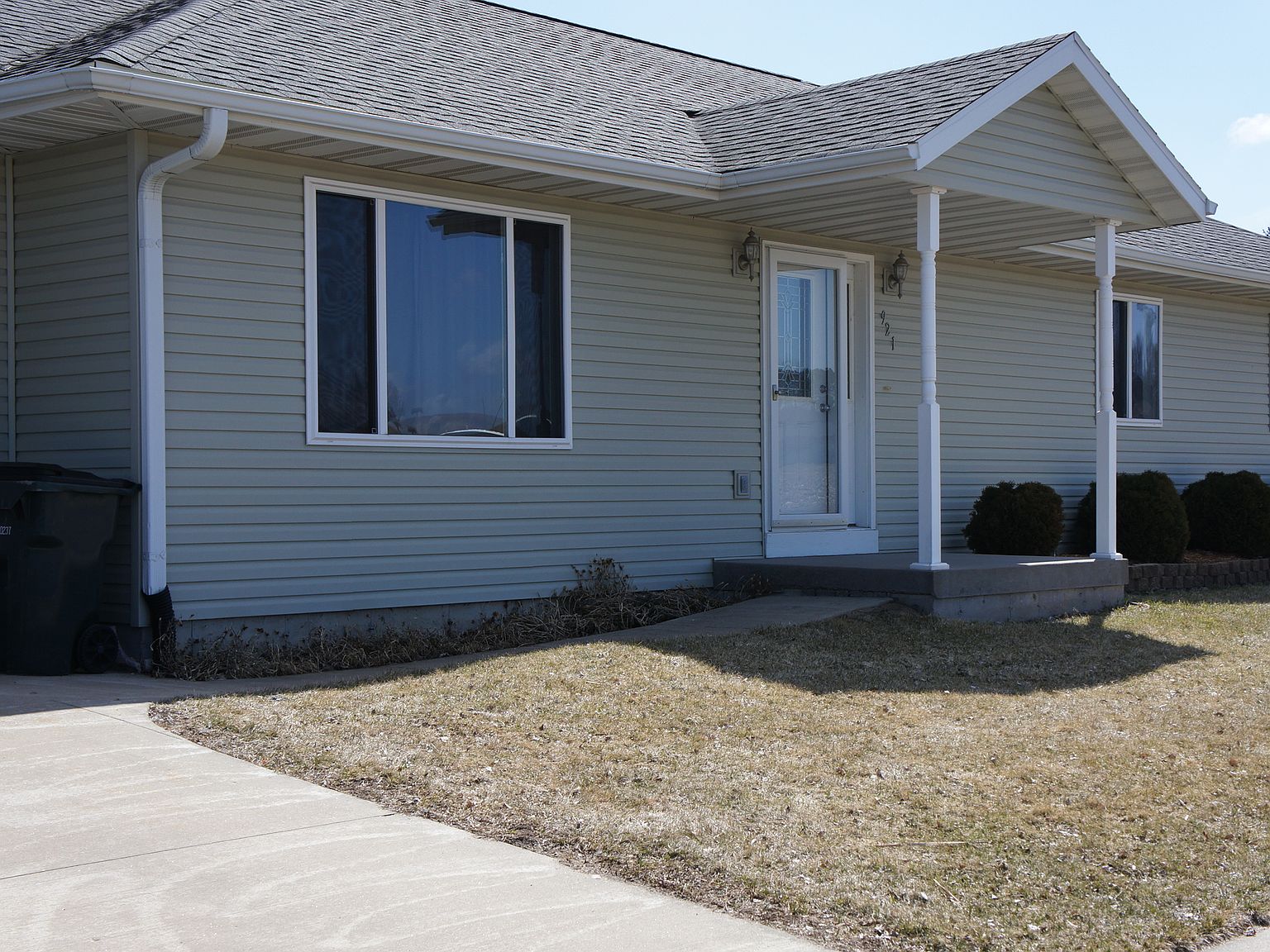 921 Roloff Dr, Reedsburg, WI 53959 Zillow