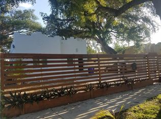 562 NW 48th St #562, Miami, FL 33127